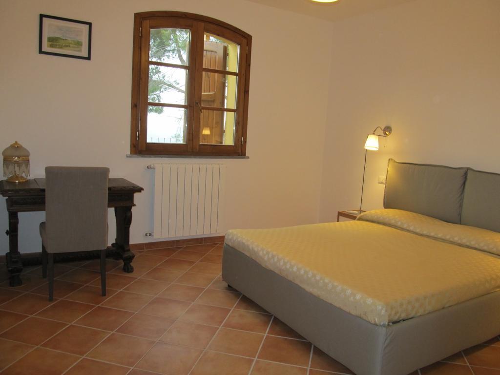 Agriturismo La Grotta ซานจูเลียโน แตร์เม ภายนอก รูปภาพ